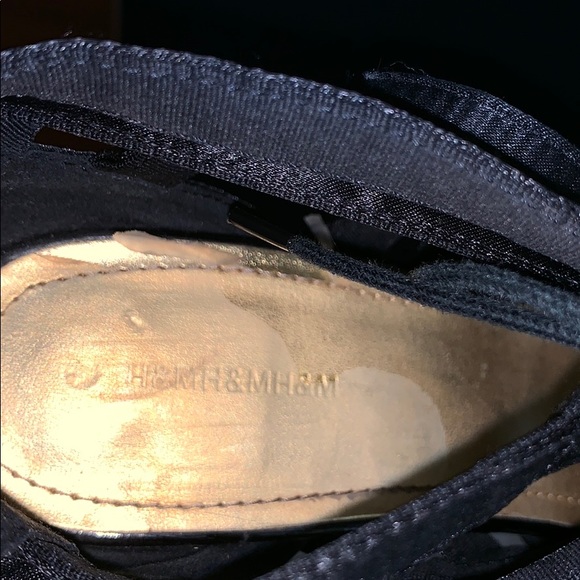 H&M | strapping heels - Picture 5 of 7